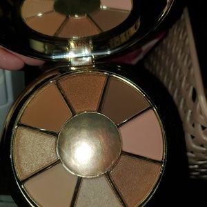 Tarte Eyeshadow Palette